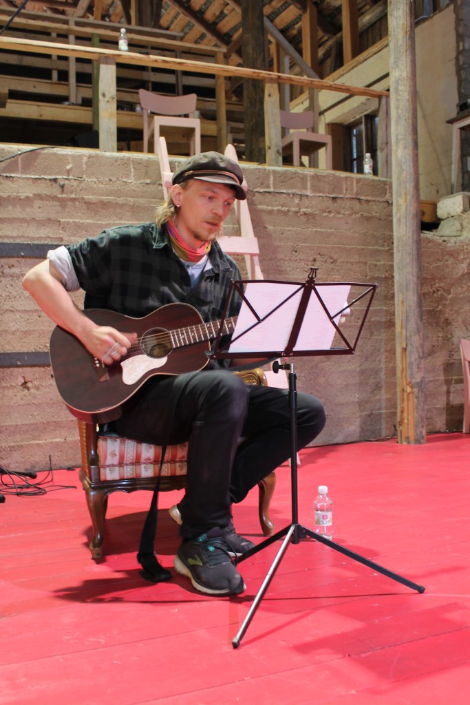 Tämän kuvan alt-attribuutti on tyhjä; Tiedoston nimi on img_6369.jpg